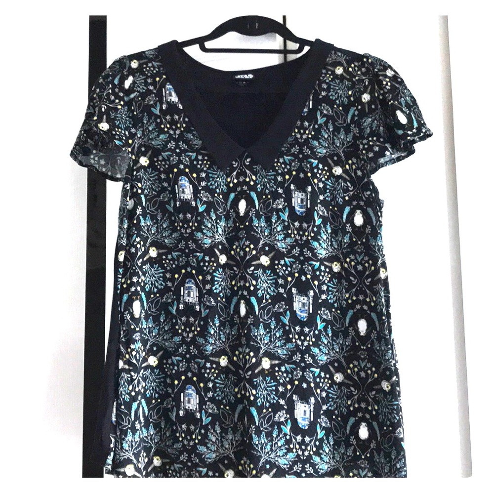 Her Universe Star Wars Porg R2D2 Blouse
